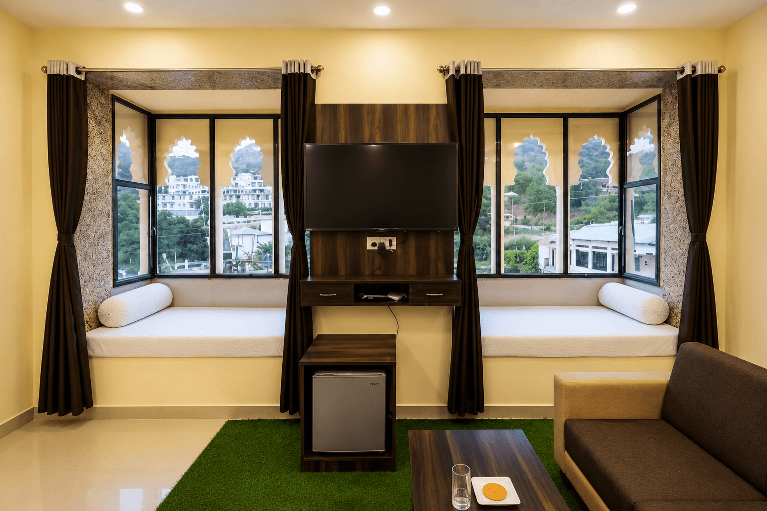 https://royalrajasthantravel.s3.amazonaws.com/public/property_photos/1790438391273-8415.png